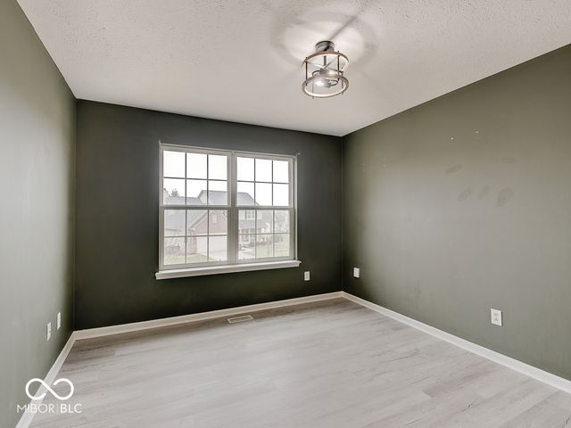 11757 Ledgestone Circle, Fishers, IN 46037