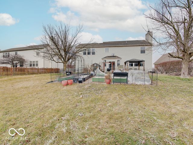 11757 Ledgestone Circle, Fishers, IN 46037