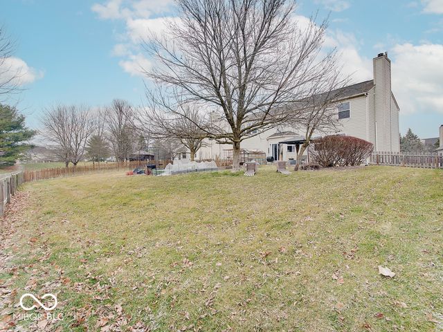 11757 Ledgestone Circle, Fishers, IN 46037