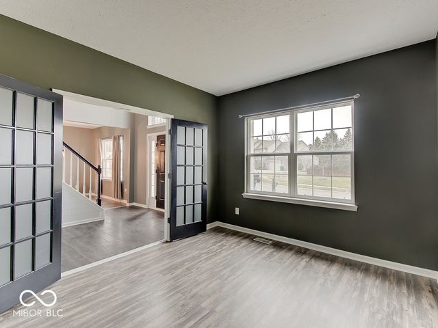 11757 Ledgestone Circle, Fishers, IN 46037