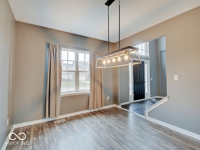 11757 Ledgestone Circle, Fishers, IN 46037