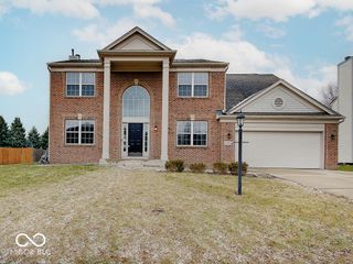 11757 Ledgestone Circle, Fishers, IN 46037
