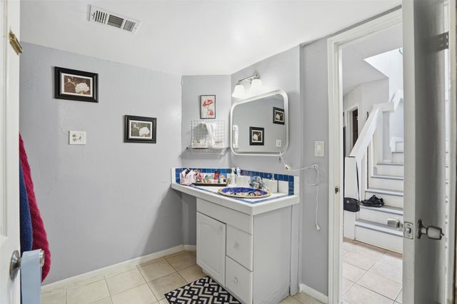 12903 Maxfield Drive, Houston, TX 77082