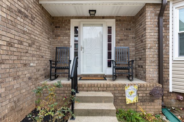 531 Brentwood Cir, Clarksville, TN 37042