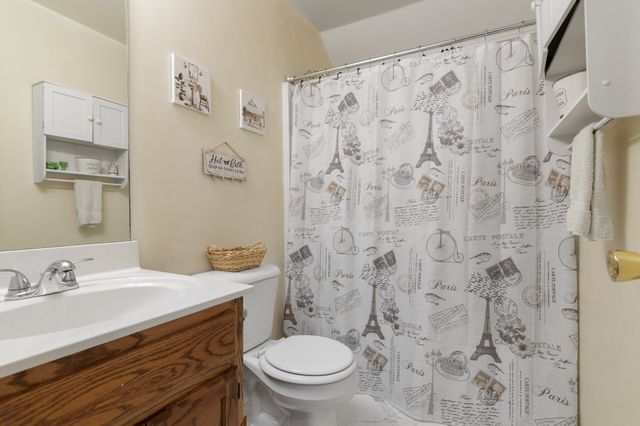 531 Brentwood Cir, Clarksville, TN 37042