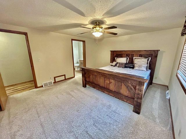 W4581 BUSS DRIVE, Cecil, WI 54111