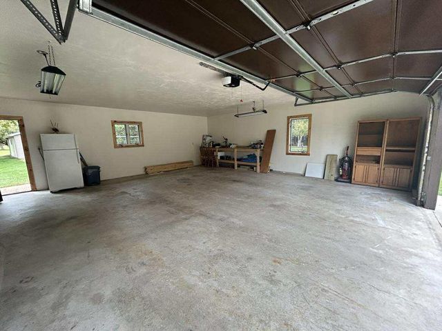 W4581 BUSS DRIVE, Cecil, WI 54111