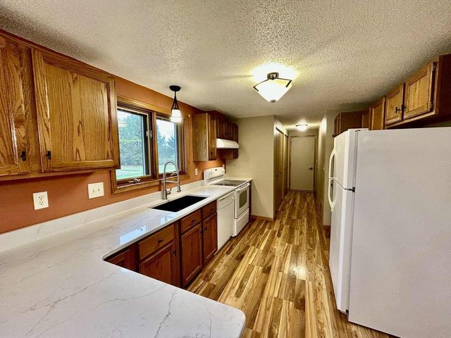 W4581 BUSS DRIVE, Cecil, WI 54111