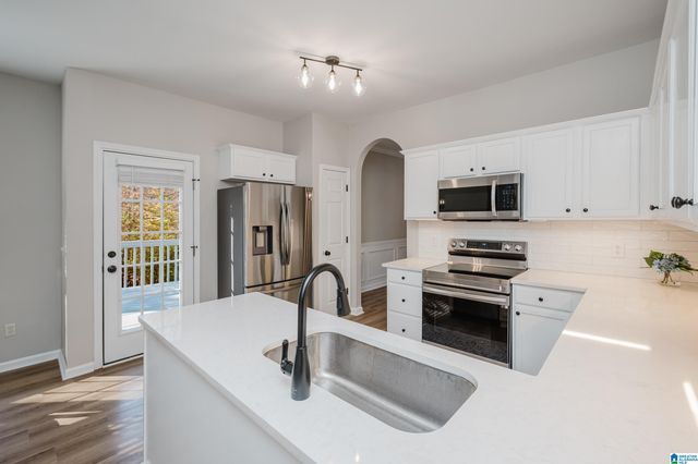 104 BRYNLEIGH DRIVE, Chelsea, AL 35043