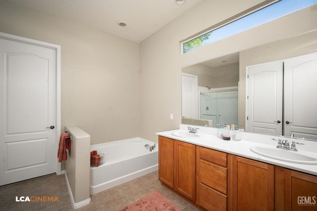 5805 Gold Ranch Way, Bakersfield, CA 93306