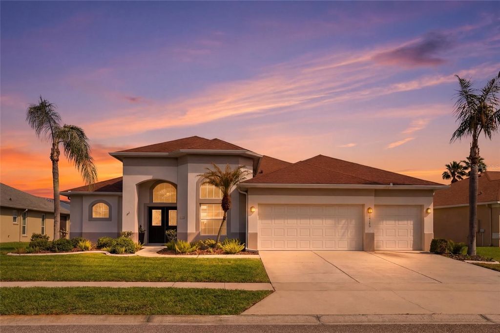 Image 3 of property listing at 14180 ISLAMORADA DRIVE, Orlando, FL 32837