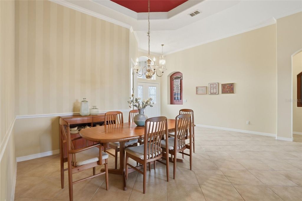 Image 7 of property listing at 14180 ISLAMORADA DRIVE, Orlando, FL 32837