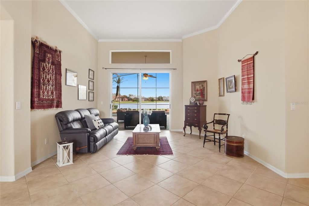 Image 9 of property listing at 14180 ISLAMORADA DRIVE, Orlando, FL 32837