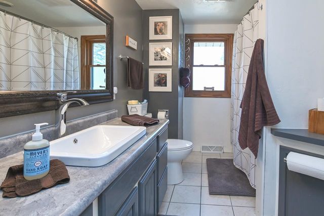 1332 SUNRAY LANE, Green Bay, WI 54313