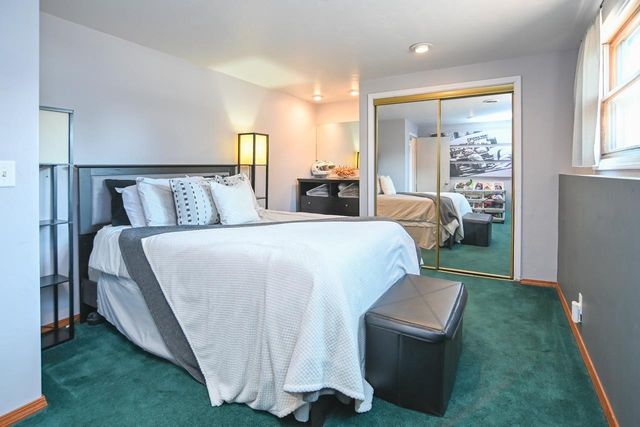 1332 SUNRAY LANE, Green Bay, WI 54313