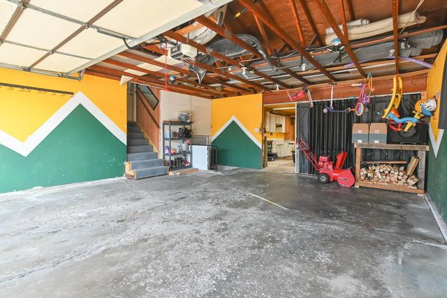 1332 SUNRAY LANE, Green Bay, WI 54313