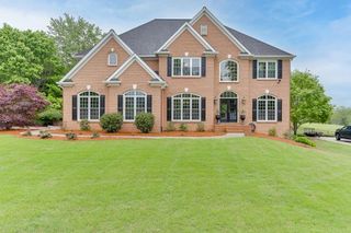 663 Gold Creek Drive, Dawsonville, GA 30534