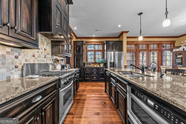 1230 Cottage Lane Lane E, Greensboro, GA 30642