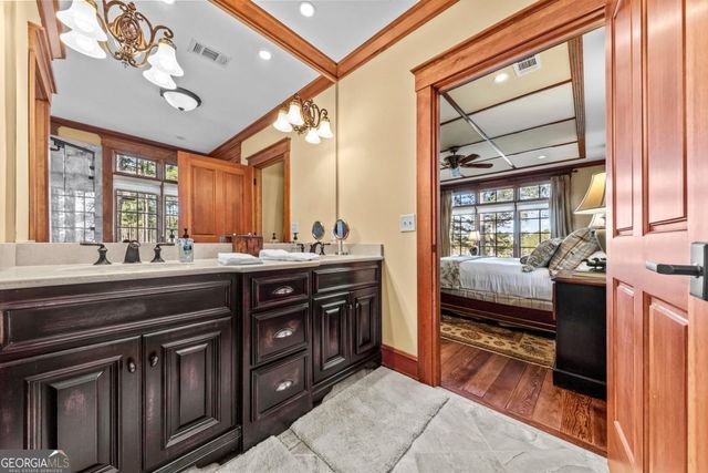 1230 Cottage Lane Lane E, Greensboro, GA 30642