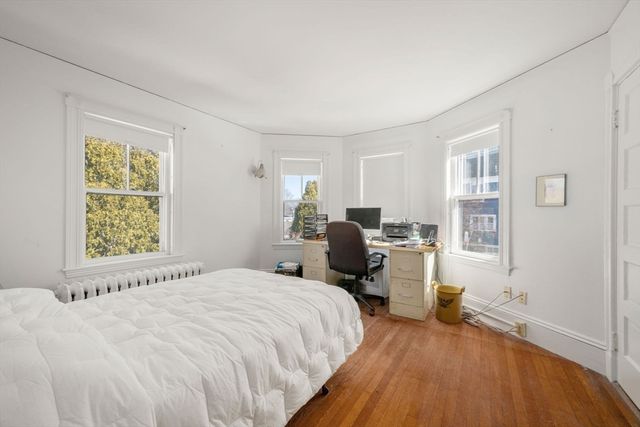 27 Evans Rd., Marblehead, MA 01945