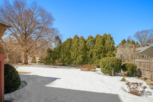 27 Evans Rd., Marblehead, MA 01945