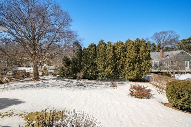 27 Evans Rd., Marblehead, MA 01945