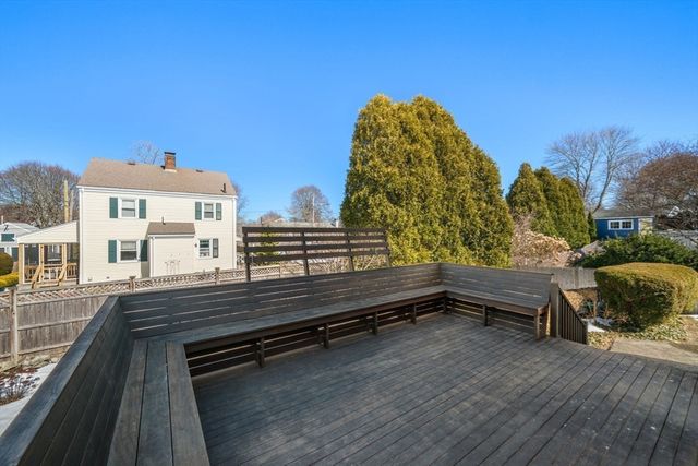 27 Evans Rd., Marblehead, MA 01945