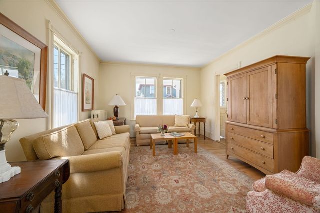 27 Evans Rd., Marblehead, MA 01945