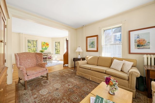 27 Evans Rd., Marblehead, MA 01945