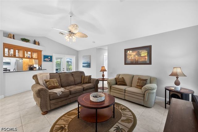 12593 Coconut Creek CT, Fort Myers, FL 33908