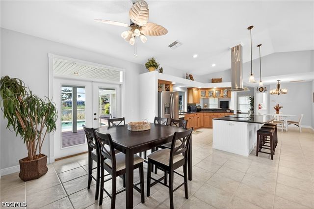 12593 Coconut Creek CT, Fort Myers, FL 33908