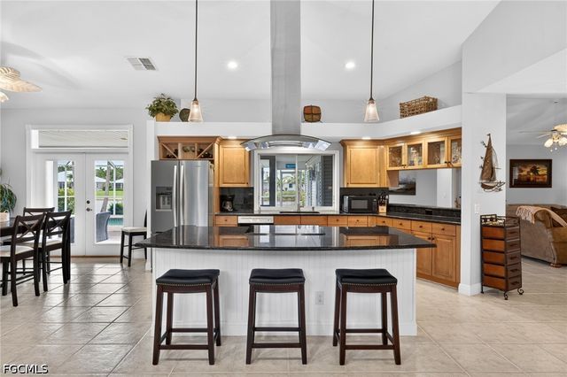 12593 Coconut Creek CT, Fort Myers, FL 33908