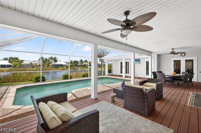 12593 Coconut Creek CT, Fort Myers, FL 33908
