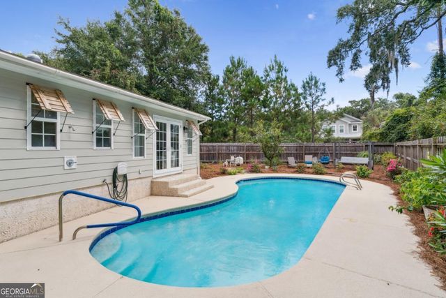 311 Dunbarton Drive, St. Simons, GA 31522