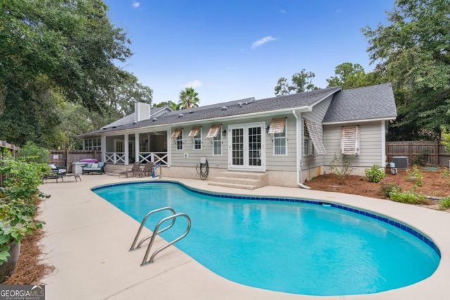 311 Dunbarton Drive, St. Simons, GA 31522