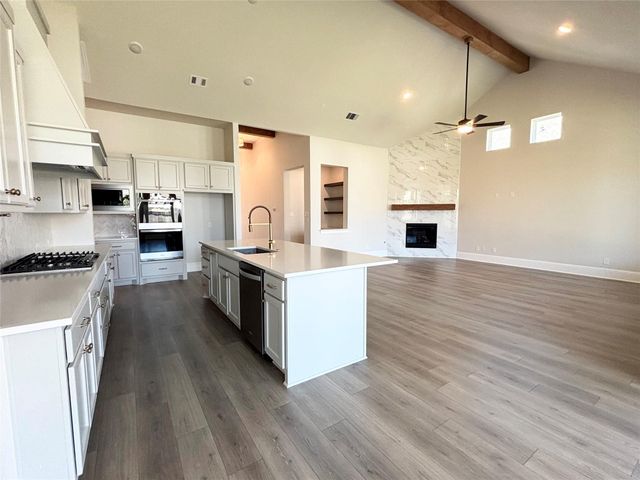 4834 Parkgate Avenue, Fulshear, TX 77441