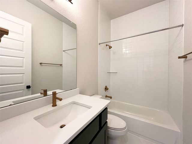 4834 Parkgate Avenue, Fulshear, TX 77441