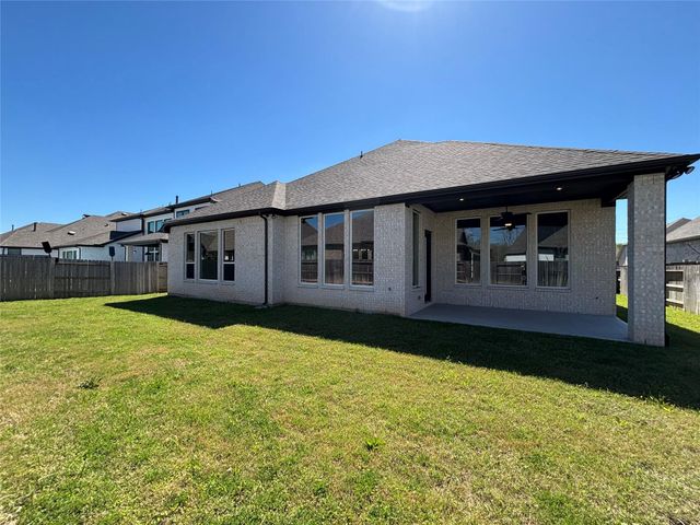 4834 Parkgate Avenue, Fulshear, TX 77441