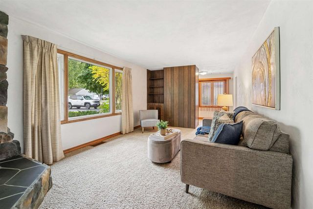 2427 BARBARA AVENUE, Appleton, WI 54915