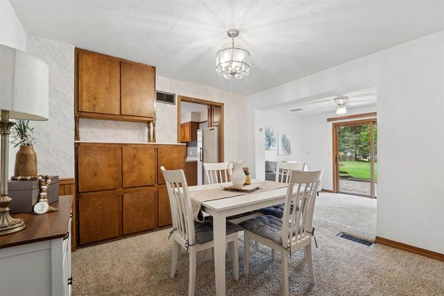 2427 BARBARA AVENUE, Appleton, WI 54915