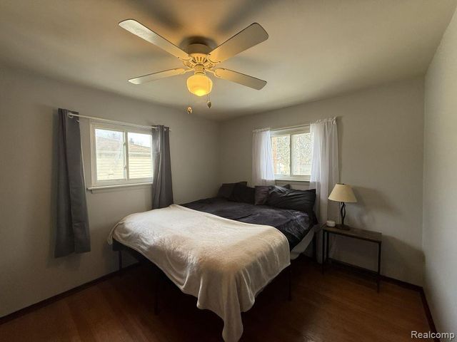 8411 Monroe Boulevard, Taylor, MI 48180