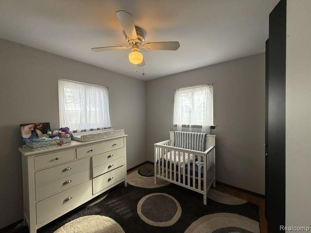 8411 Monroe Boulevard, Taylor, MI 48180