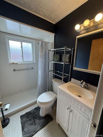 8411 Monroe Boulevard, Taylor, MI 48180