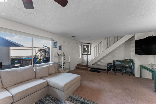 2504 Bishop Ln, Antioch, CA 94509