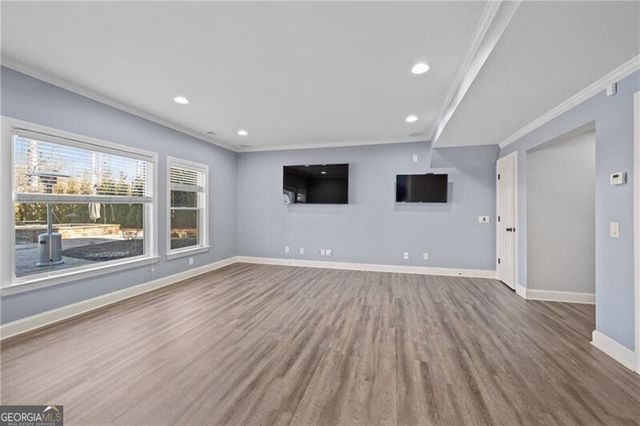 810 Lake Ridge Court, Canton, GA 30114