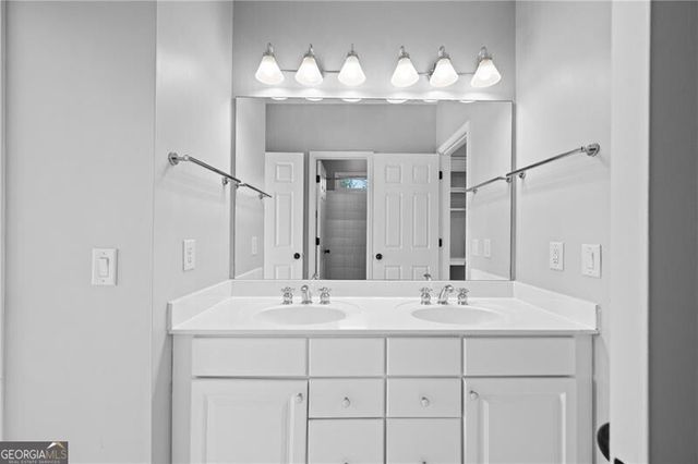 810 Lake Ridge Court, Canton, GA 30114