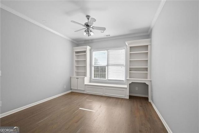 810 Lake Ridge Court, Canton, GA 30114