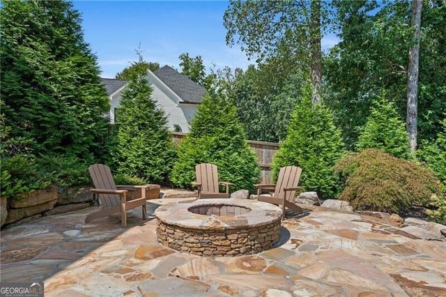 810 Lake Ridge Court, Canton, GA 30114