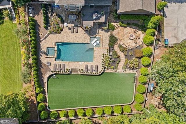 810 Lake Ridge Court, Canton, GA 30114