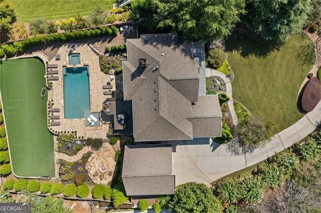 810 Lake Ridge Court, Canton, GA 30114